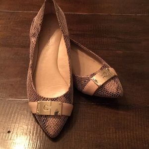 Cute snakeskin printed Banana Republic flats